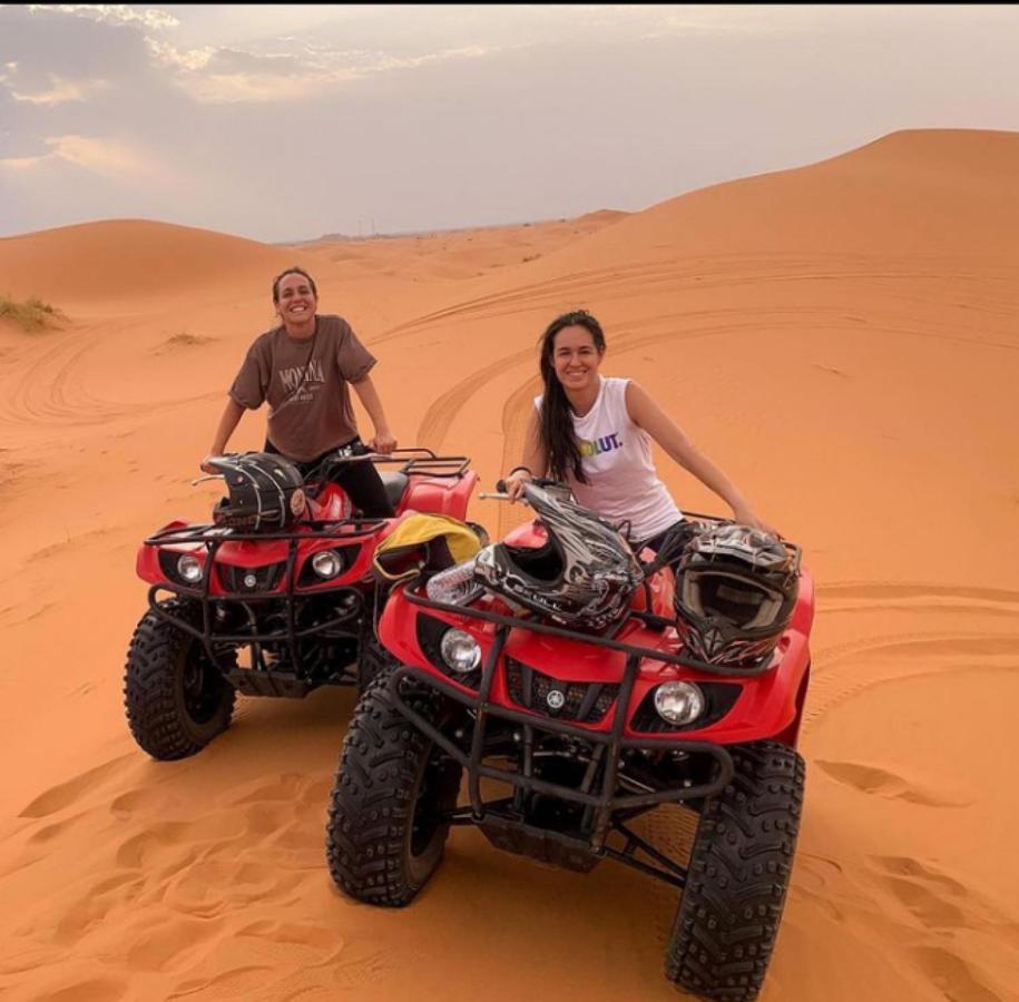Sahara Traveling Camp Otel Merzouga Dış mekan fotoğraf