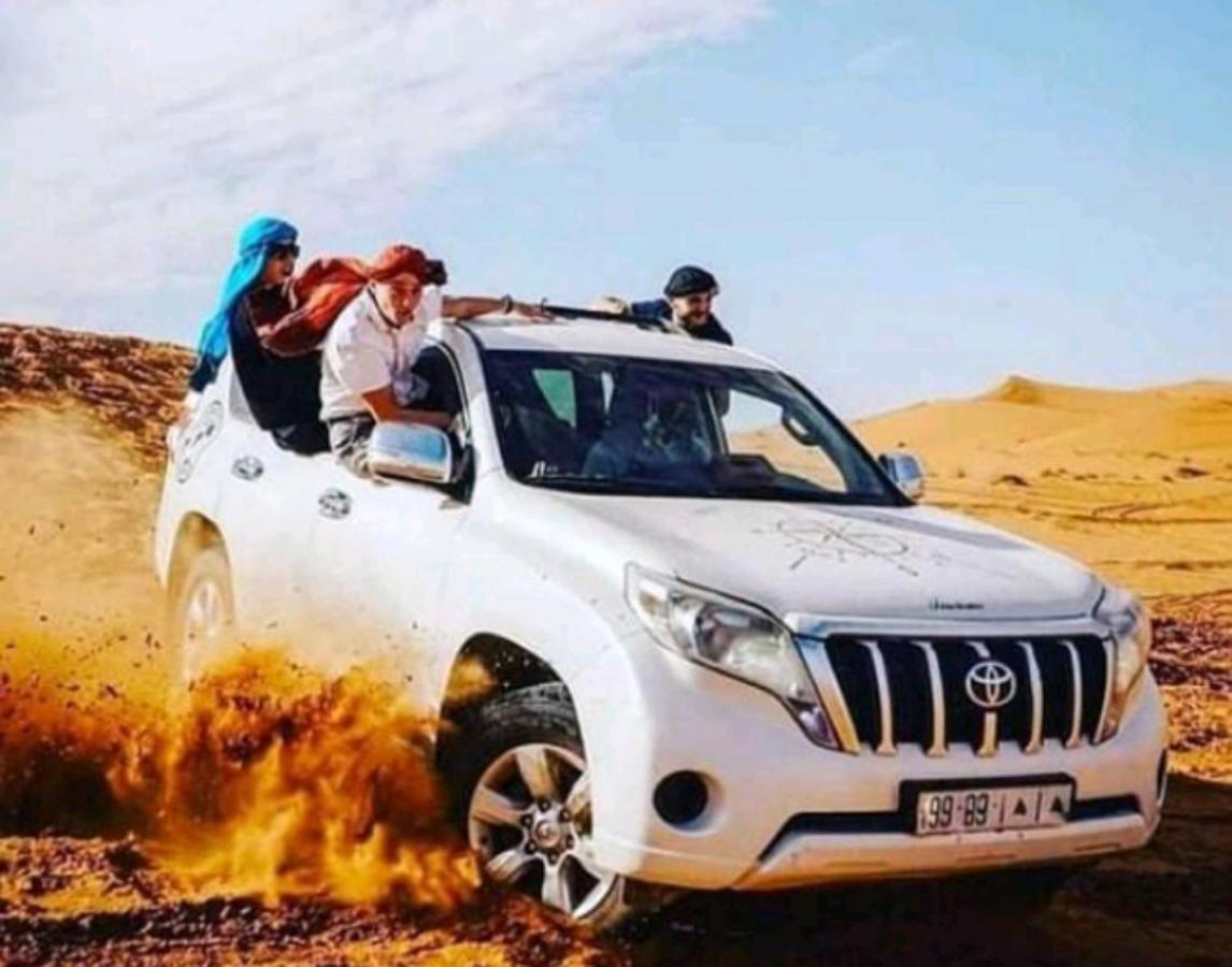 Sahara Traveling Camp Otel Merzouga Dış mekan fotoğraf