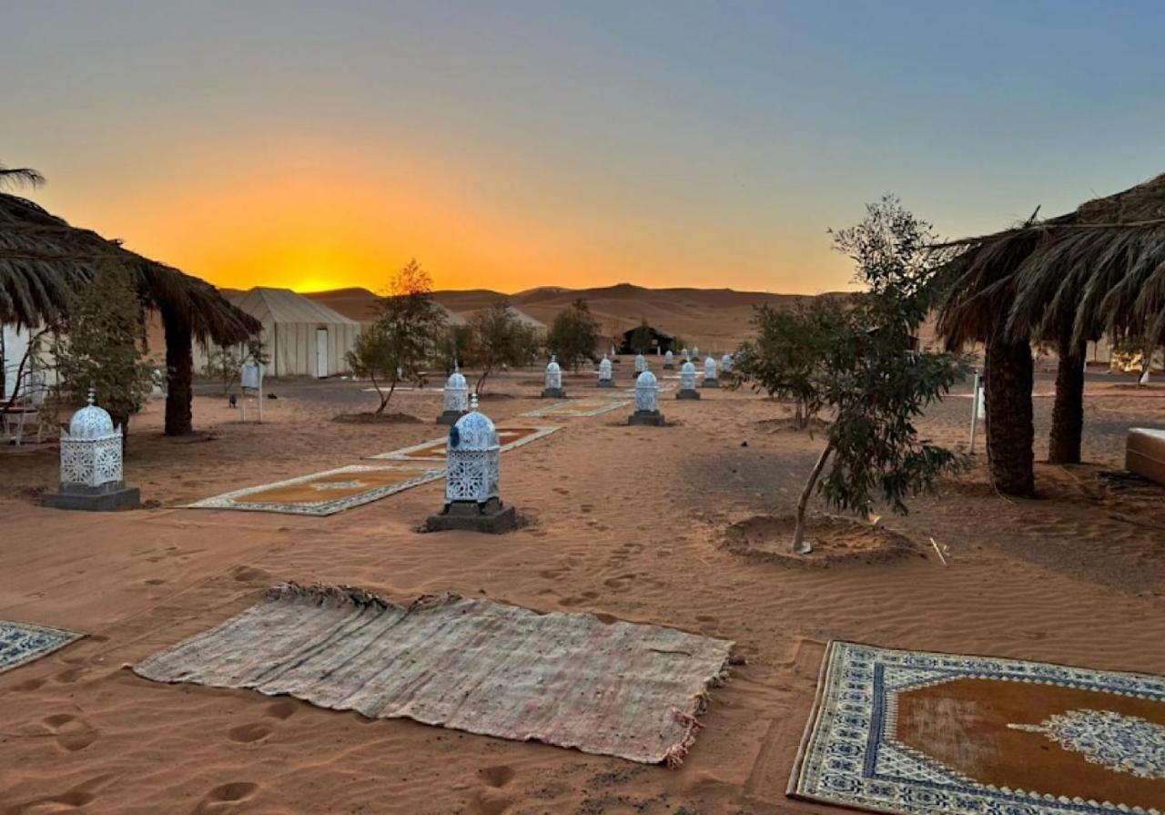 Sahara Traveling Camp Otel Merzouga Dış mekan fotoğraf