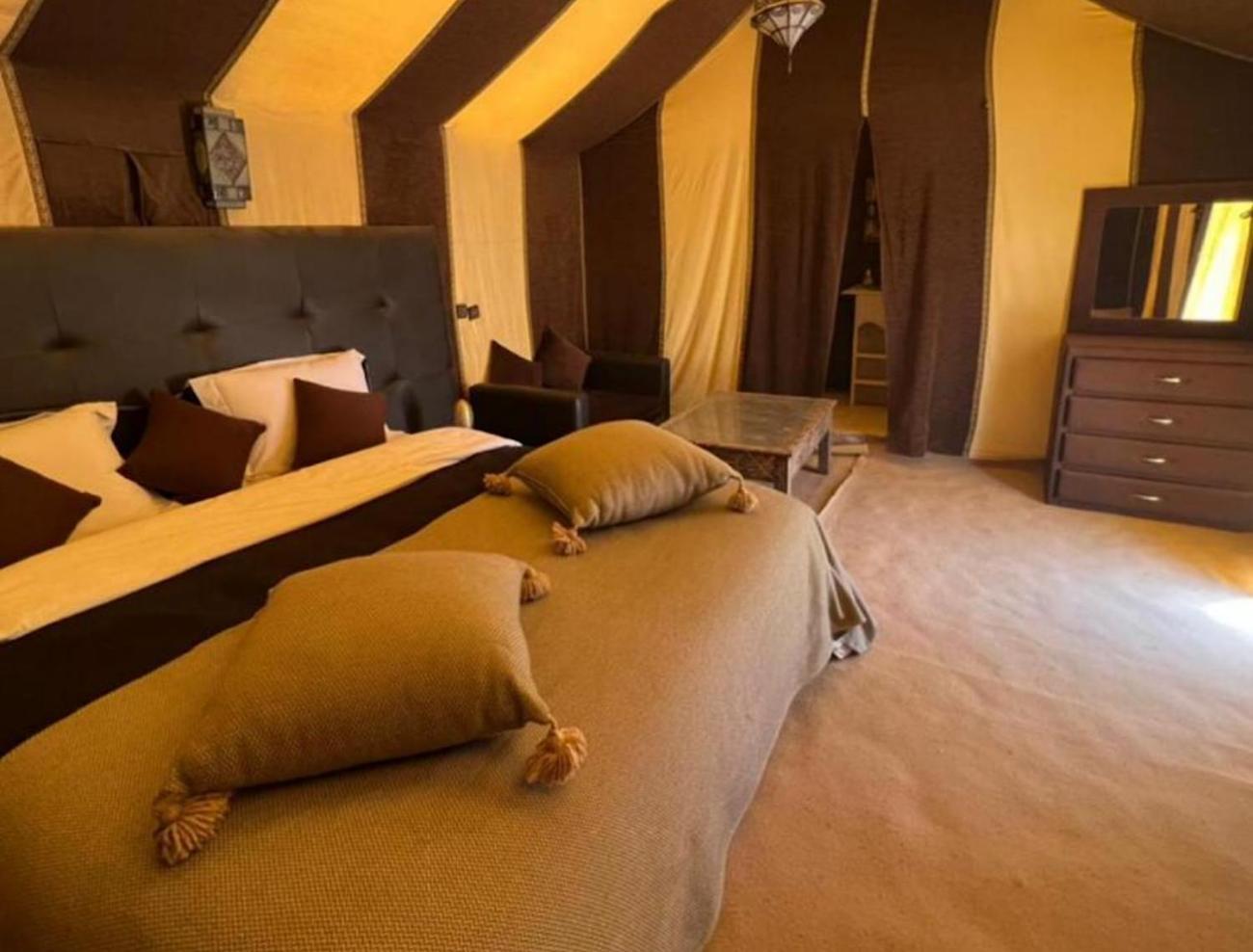 Sahara Traveling Camp Otel Merzouga Dış mekan fotoğraf