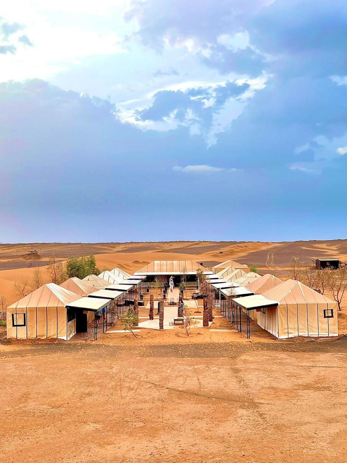 Sahara Traveling Camp Otel Merzouga Dış mekan fotoğraf